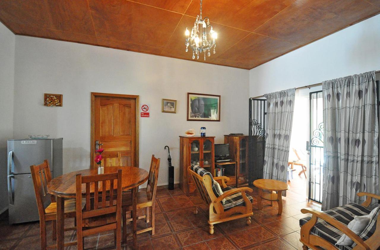 مبيت وإفطار Anse Volbert Village دار ضيافة أكاريو المظهر الخارجي الصورة