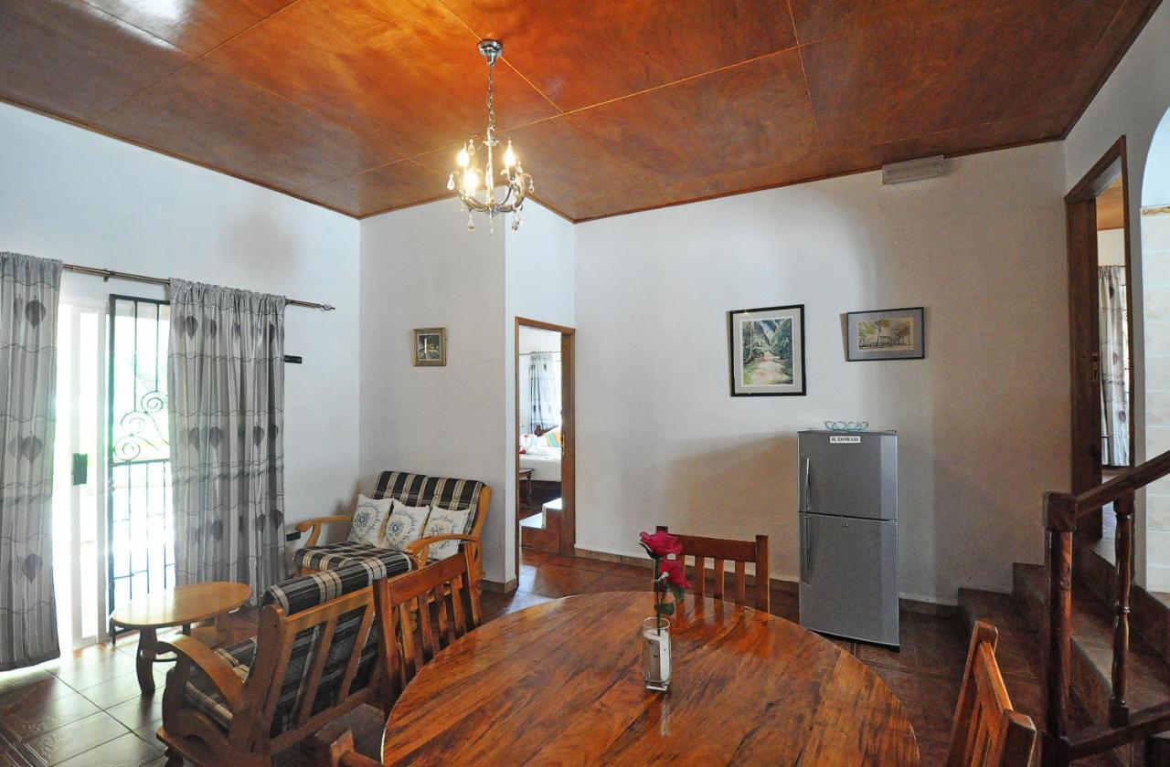 مبيت وإفطار Anse Volbert Village دار ضيافة أكاريو المظهر الخارجي الصورة