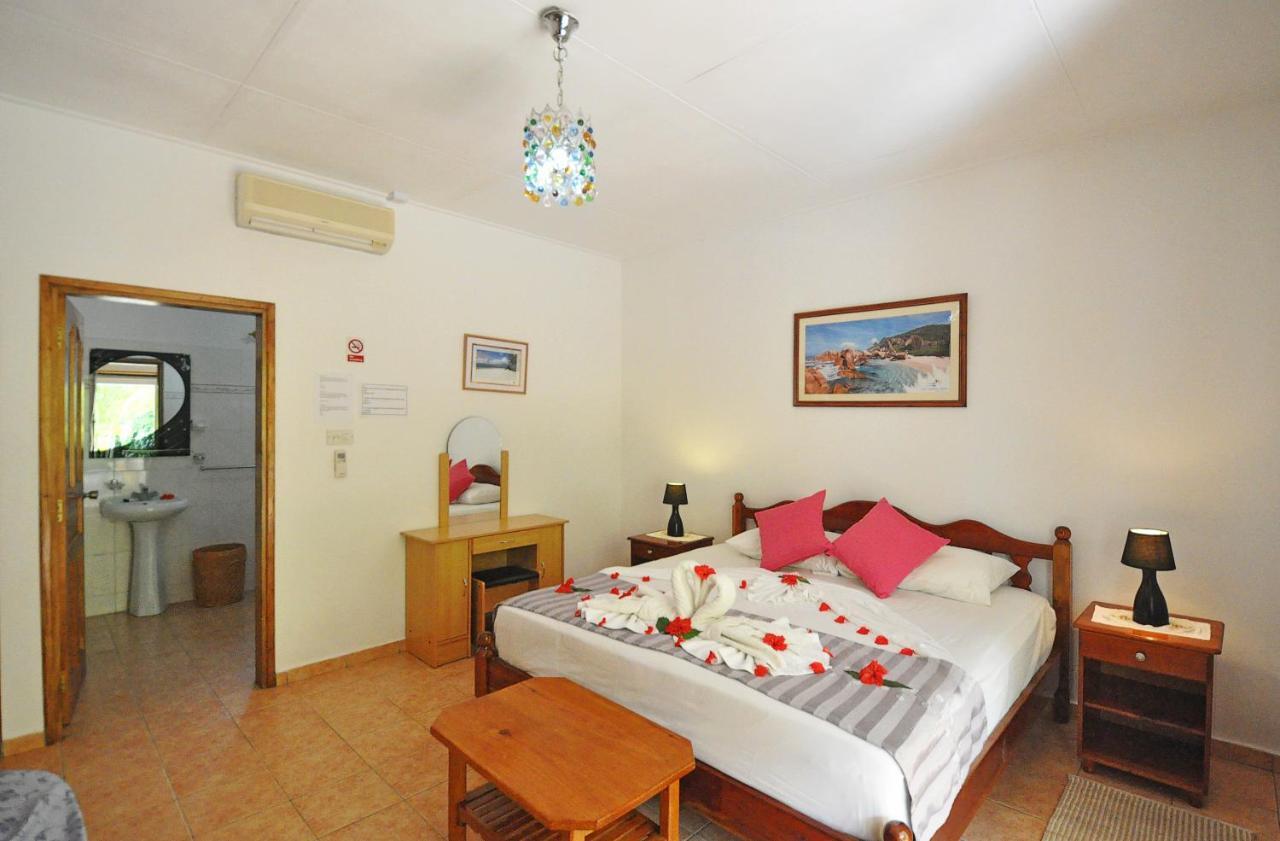 مبيت وإفطار Anse Volbert Village دار ضيافة أكاريو المظهر الخارجي الصورة