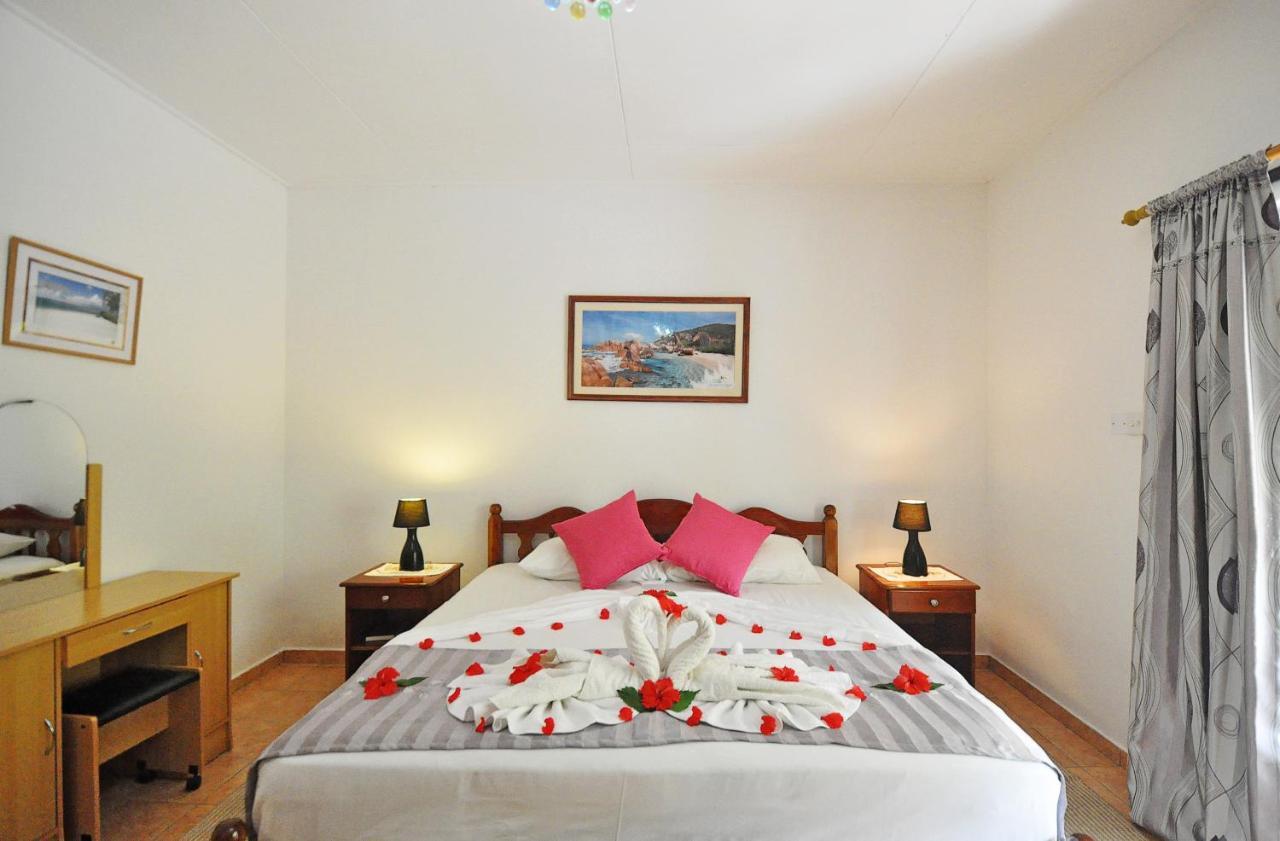 مبيت وإفطار Anse Volbert Village دار ضيافة أكاريو المظهر الخارجي الصورة